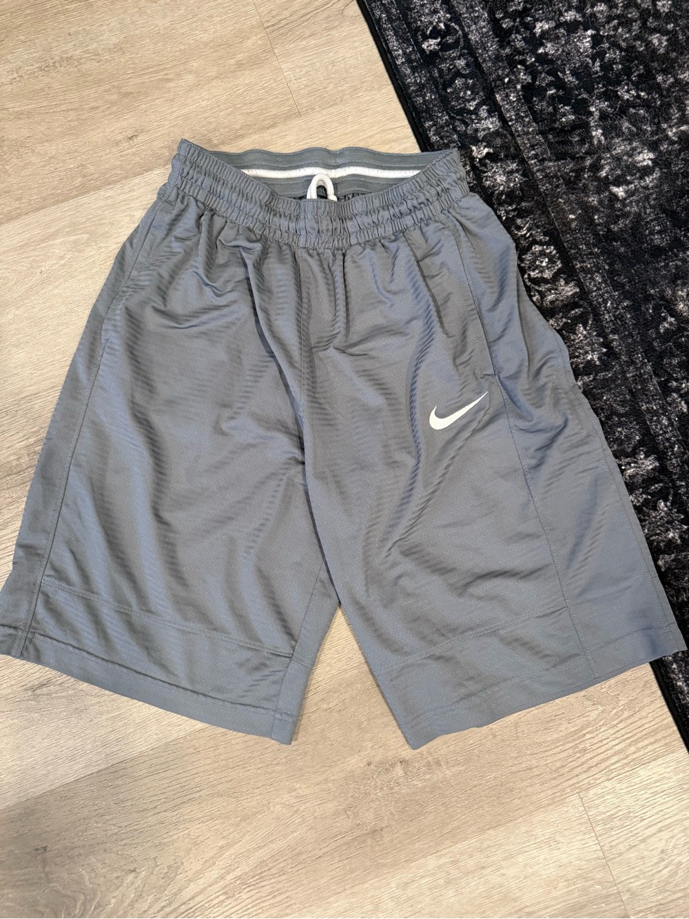 Nike Men's Gray Athletic basketball Shorts with Swoosh